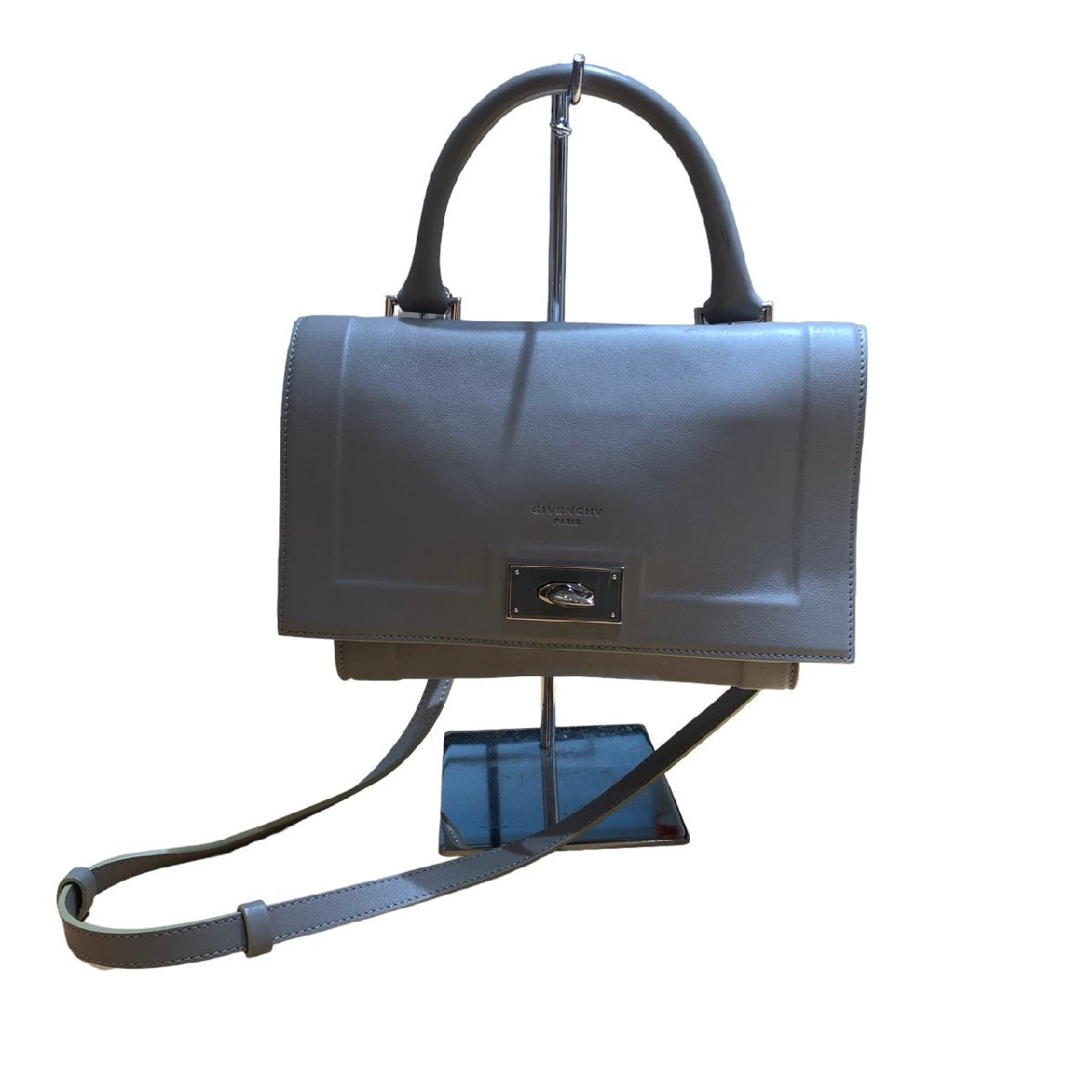 ヤフオク! -givenchy シャークトゥース(ファッション)の中古品・新品