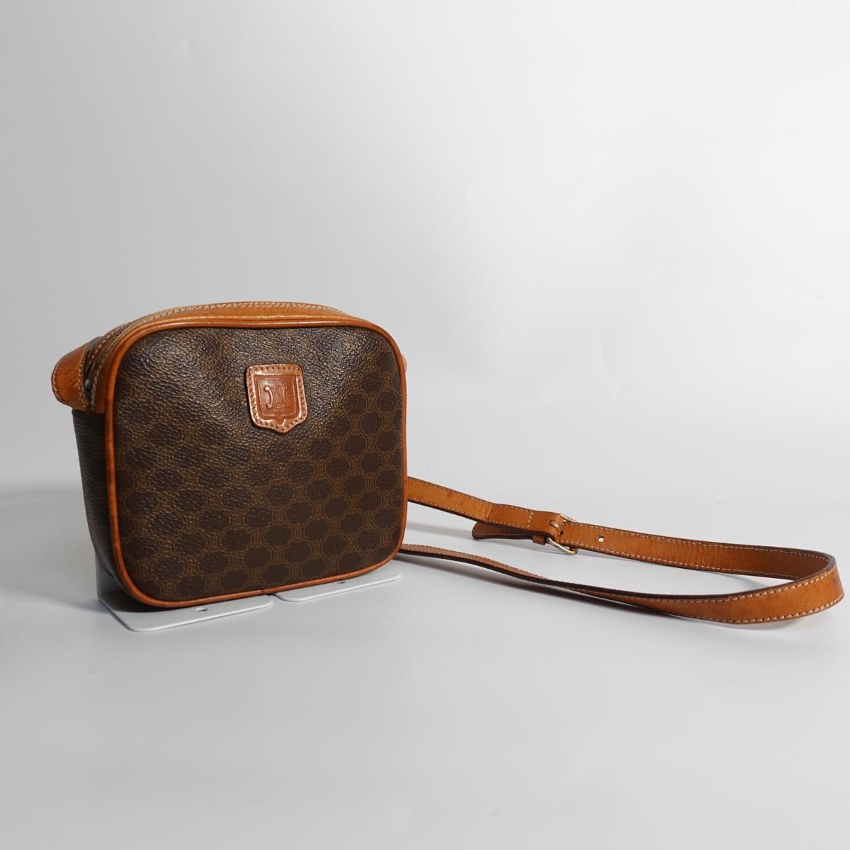 売却 激レア ロエベ LOEWE ショルダーバッグ ポシェット
