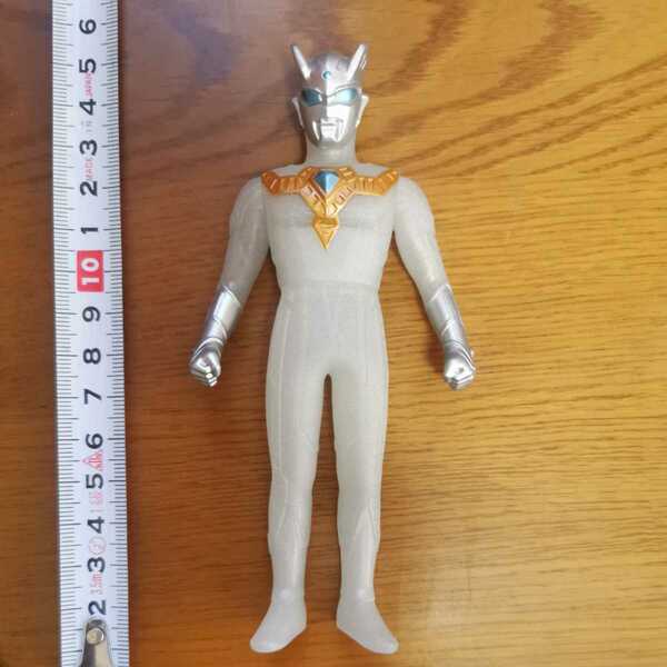 ウルトラマンジード ウルトラヒーローシリーズ シャイニングウルトラマンゼロ プライズ ナムコ 限定ソフビ フィギュア