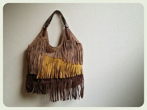 * new goods unused * suede 3 color fringe. tote bag * beige group 