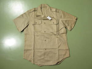 米軍実物　半袖オフィサーシャツ　Ｍ　１９６５～６６年頃　未使用っぽいけど折り目の日焼けが多々あり残念感じ。