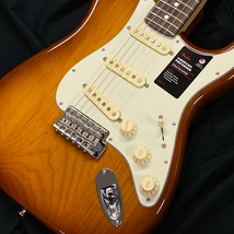 Fender American Performer Stratocaster Rosewood Fingerboard Honey Burst フェンダー アメリカ製_画像3