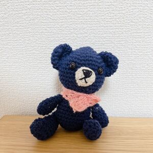 あみぐるみ　ハンドメイド　くま　ぬいぐるみ【21】