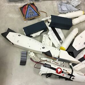 1円〜 訳あり ジャンク アシェット 超時空要塞マクロス VF-1 バルキリー ダイキャストギミックモデルをつくる パーツ 88.100 等の画像4