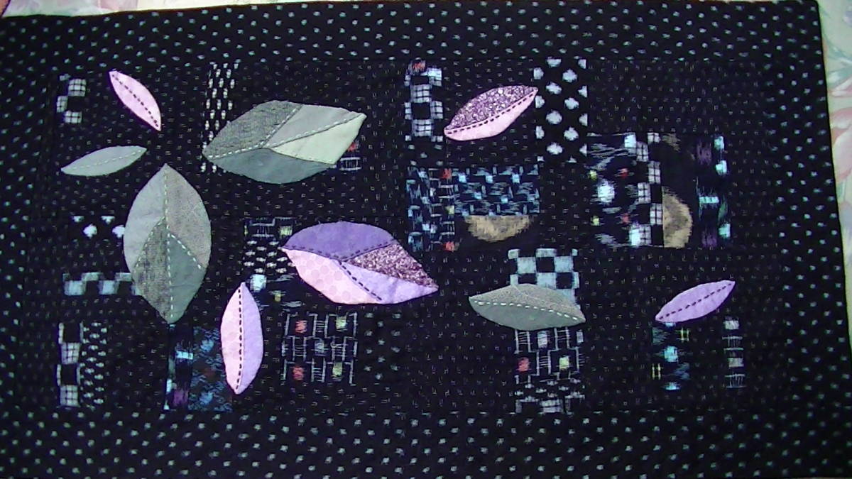 着物リメイク ハンドメイド ロングコート 正絹紬織の鶴の絵羽絣柄 R306