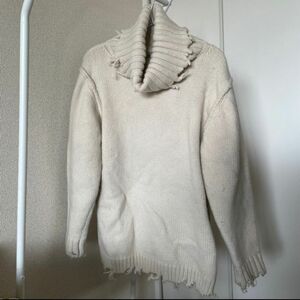 PERVERZE Turtleneck Crash Knit