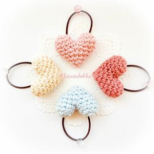 .... Kirakira Heart. hair elastic * lame entering * largish size * hand made * crochet needle braided * knitting 