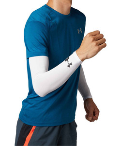 ☆UNDER ARMOUR アンダーアーマー UA ヒートギア アームスリーブ/メンズ/SM☆新品