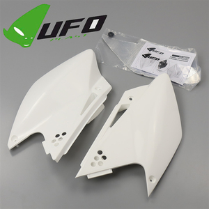 ◇展示品 KX250F/'06-'08 UFO サイドパネル/カバー ホワイト 検索/カウル/外装 (UF-3768-047)