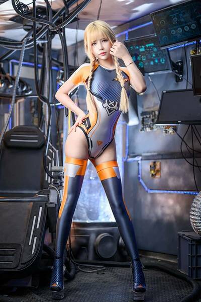 ☆送料込み☆ JG-6 Lサイズ 新商品♪ イエロー コスプレ セクシー 3Dプリント 半袖 ハイレグ ボディスーツ 水着 ニーハイ レースクイーン