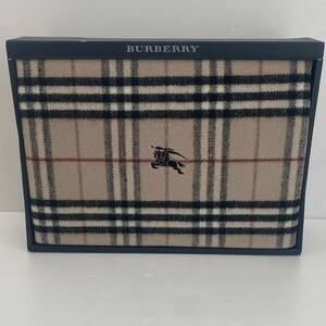 【送料無料】新品未使用/正規品/ Burberry/バーバリー/ ウール毛布/(0159y）