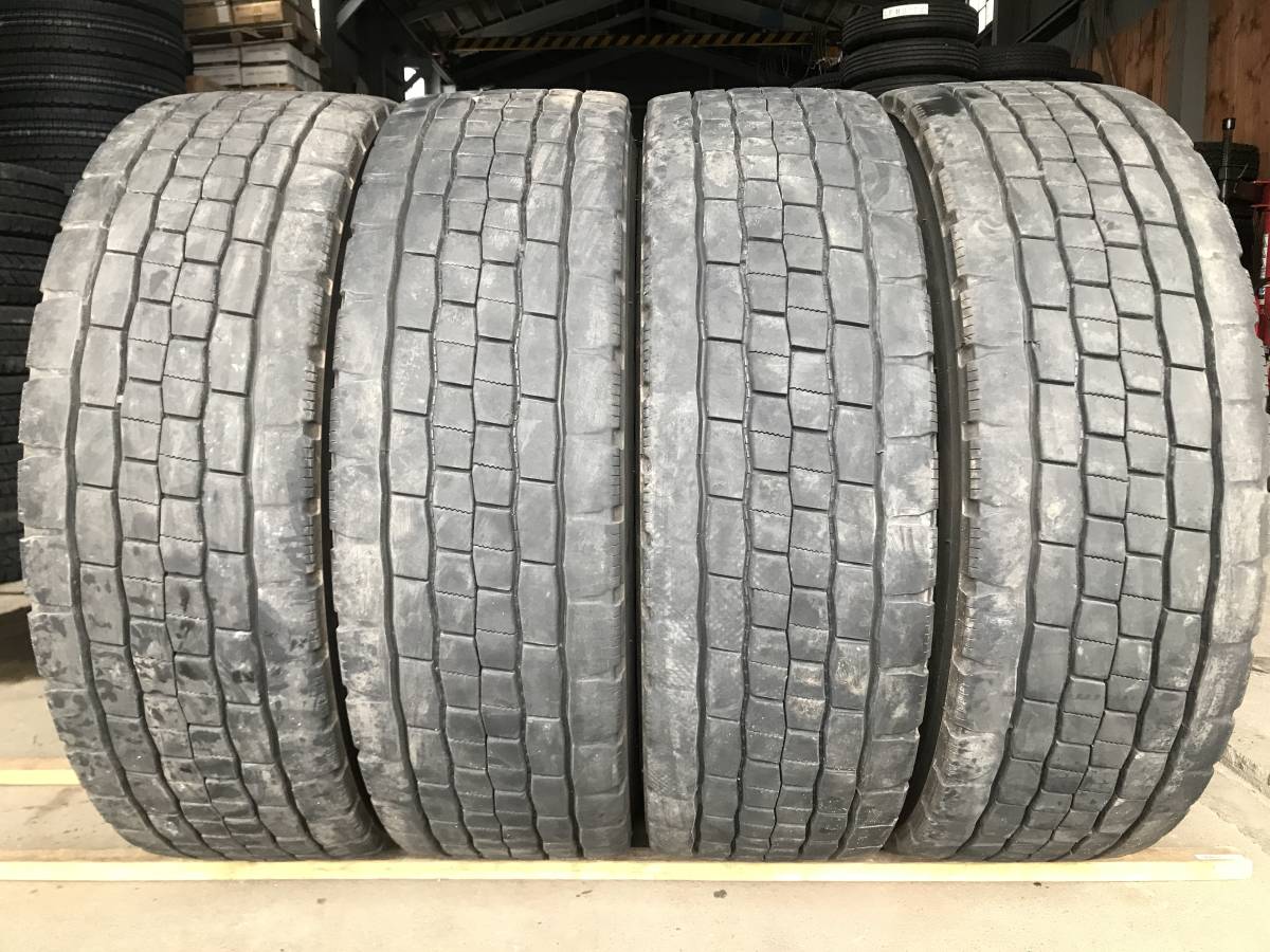 275/70R22.5の値段と価格推移は?|34件の売買データから275/70R22.5の