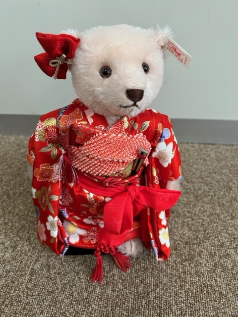美品》シュタイフ 初姫 着物 赤 希少 はつひめ Hatsuhime 適当な価格
