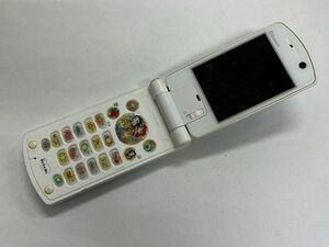 AA022 docomo FOMA P902i ホワイト