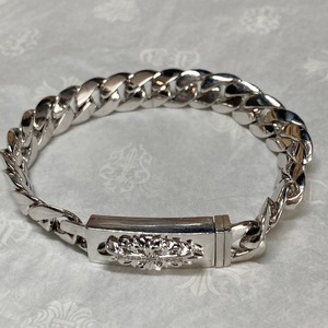 クロムハーツ Chrome Hearts 18K ホワイトゴールドパヴェダイヤ フローラルクロスIDブレスレット