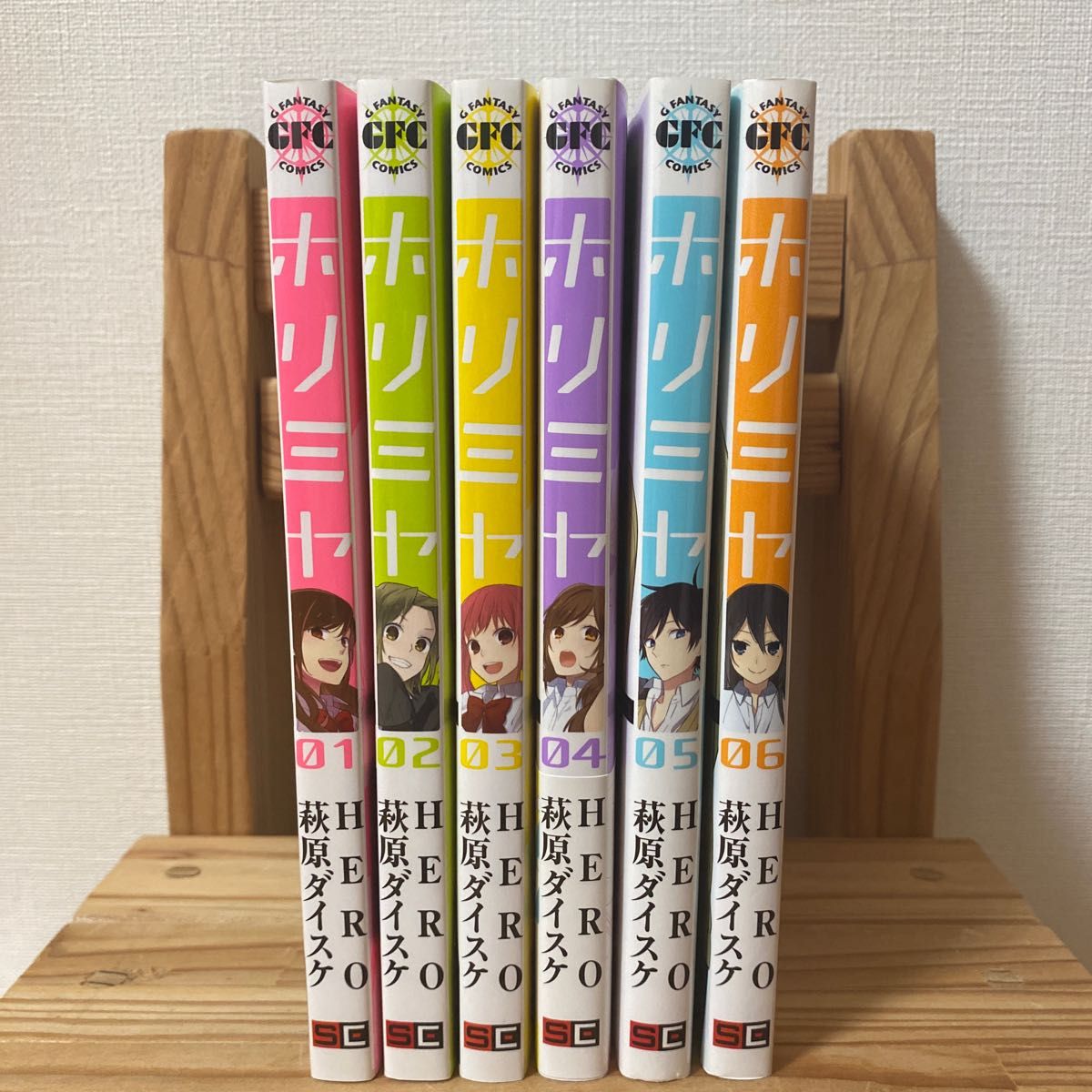 ホリミヤ 全巻+関連書籍40冊+記念色紙+マスクケース 【ラッピング