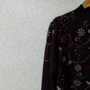 Collection コレクション 花柄 刺繍 ニット トップス セーター ハイネック ショート丈 長袖 毛100% マルーン サイズ46 YFF128