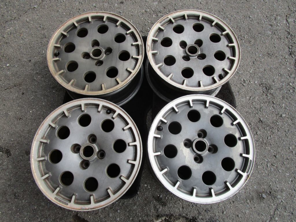 ヤフオク! -「(ランチア lancia)」(タイヤ、ホイール) の落札相場