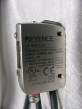 ★動作保証 KEYENCE LR-ZB100CN(ケーブル付) アンプ内蔵型CMOSレーザセンサ_画像2