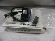 ★新品★ KEYENCE ES-M1P SO(2550) 近接センサアンプ親機_画像1