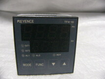 ★未使用★ KEYENCE TF4-10A 温度調節器 _画像1