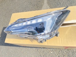 値引き！！スバル!　ＧＴ7　ＸＶ　左ライト　ＬＥＤ　割れキズ無し！美品！！