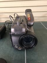 ★SONY ccd-tr1000 未確認ジャンク扱い★_画像2