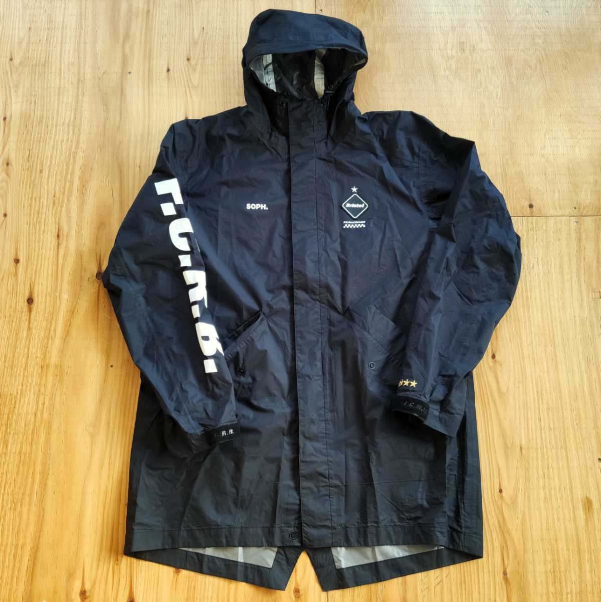 ヤフオク! -「fcrb bench coat」(ソフネット) (せ/そ)の落札相場・落札価格