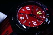 1円×2本 SCUDERIA FERRARI【スクーデリア・フェラーリ】FERRARI公式腕時計/新品本物美しすぎるBLACK×RED/REDLEVウレタンベルト_画像7