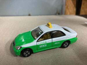トミカ トヨタ　クラウン　タクシー