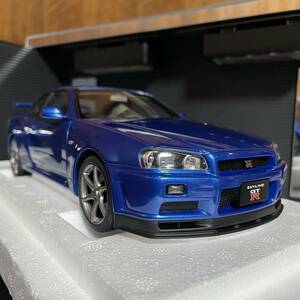 未展示品 オートアート 1/18 ニッサン スカイライン GT-R R34 VスペックII ベイサイドブルー