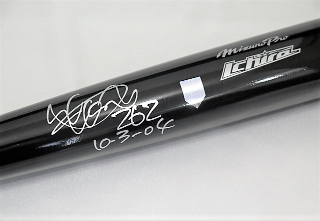 ヤフオク! -「イチロー 262」(記念バット) (バット)の落札相場・落札価格 ヤフオク! -「イチロー 262」(記念バット) (バット)の落札相場・落札価格