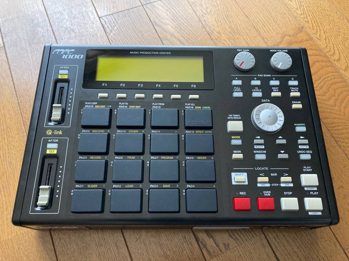 AKAI MPC1000 元箱あり おまけつき-