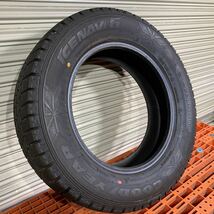 GOODYEAR グッドイヤー スタッドレスタイヤ ICENAVI 1本 195/65R15 2020年22週製 ノア ヴォクシー セレナ カローラツーリング プリウス_画像1