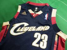 ▲アディダス NBA クリーブランドキャバリアーズ レブロン・ジェームズ #23 ネイビー ジュニアM（10-12） 美品!!!▲_画像1