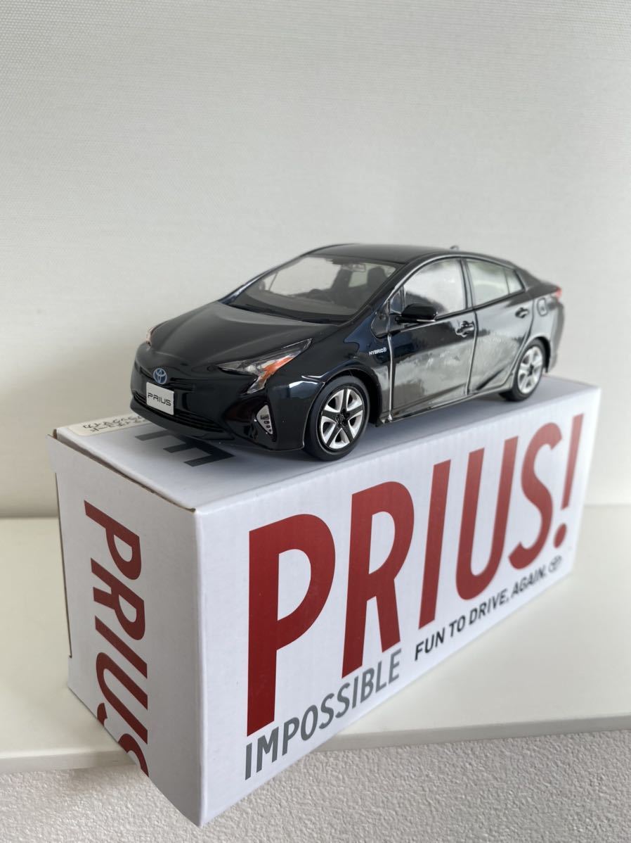 日本最大の No.94 プリウス カラーサンプル ミニカー 非売品