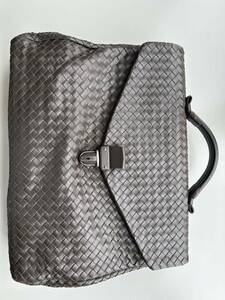 BOTTEGA VENETA ボッテガヴェネタ トートバッグ ビジネスバッグ Ｂ４可 大容量 イントレチャート 革 濃茶 メンズ