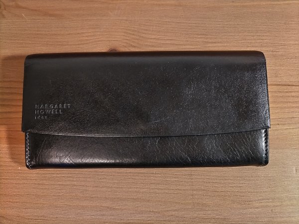 マーガレットハウエル 二つ折り財布の値段と価格推移は?|31件の売買