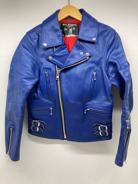 ヤフオク! -「sexy dynamite london」の落札相場・落札価格