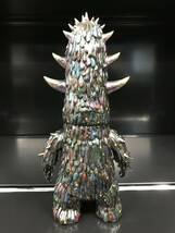 ◆ソフビ KAIJU KANDA（ガンメタ/水玉） シカルナ工房 _画像2