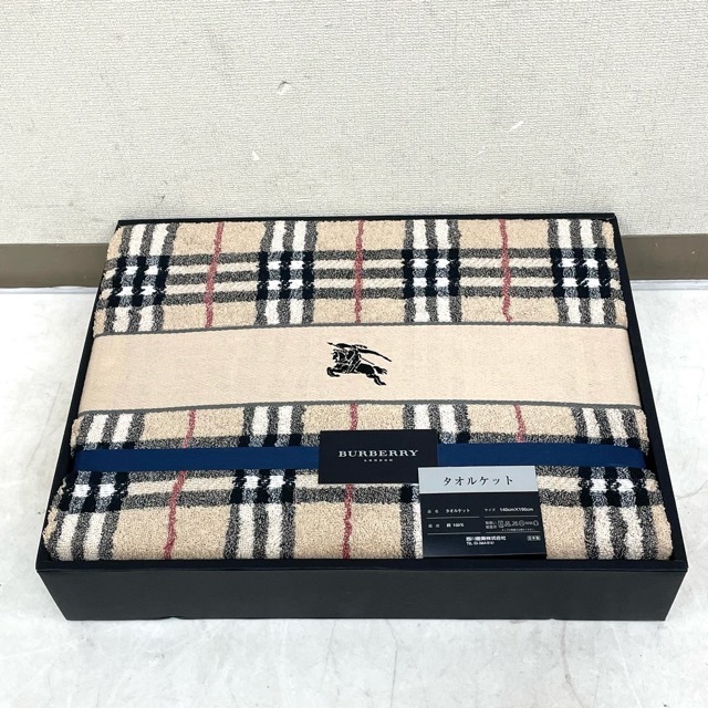 ヤフオク! -「バーバリー タオルケット」の落札相場・落札価格