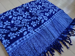 batik cloth pareo *..* large size Indonesia made burr 116cm×160cm[ postage Y200] lovely navy blue color floral print 