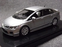 WIT'S W290 1/43 CIVIC 2.0GL S Package アラバスターシルバーメタリック_画像2