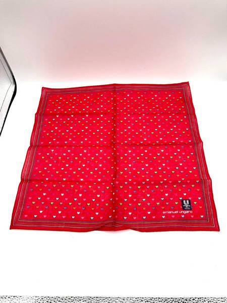 【シール付き未使用品】Emanuel Ungaro エマニュエル ウンガロ ハンカチ ハート柄 レッド コットン 42×42