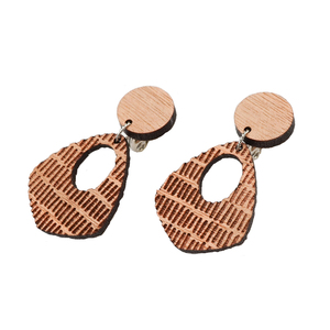 [ tree tch] walnut. tree * earrings ( Sand fruit )