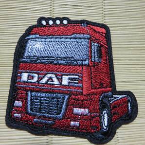 赤 車体◆新品DAFダフ・トラックス オランダ 大型トラック刺繍ワッペン■コンボイ■ミリタリー ファッション■ 洋服・衣類・衣服DIY■の画像5