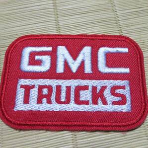 赤白◇新品 GMC TRUCKSピックアップ トラック GM 刺繍ワッペン◇アメリカ 自動車◎運送・配送・ワイルド◎アメ車　レストア■DIY洋服　衣類