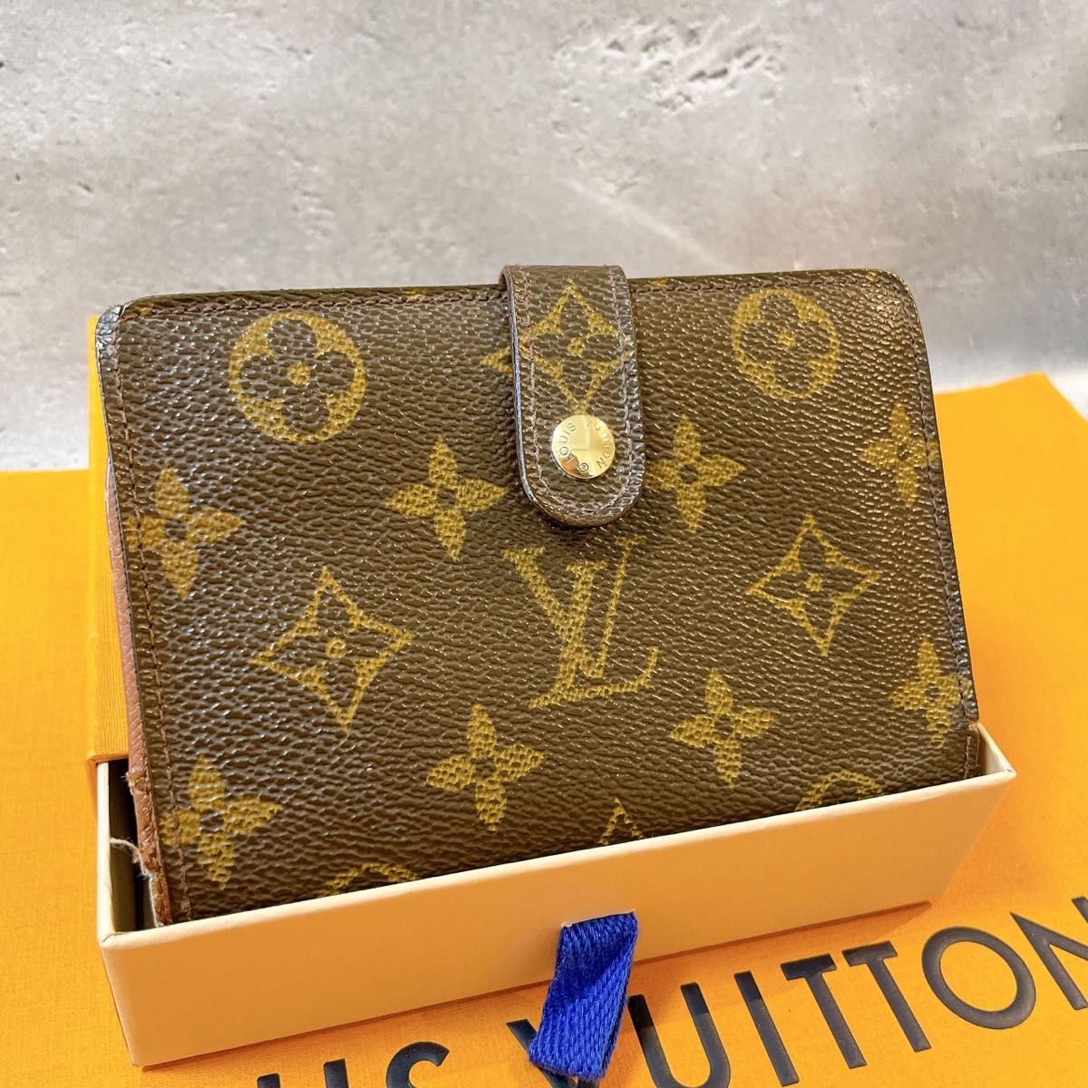 送料込 LOUIS VUITTON ルイヴィトン がま口財布 二つ折り財布 送料込 LOUIS VUITTON ルイヴィトン がま口財布 二つ折り財布