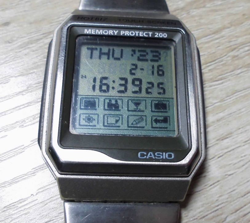 ヤフオク! -「casio タッチスクリーン」の落札相場・落札価格