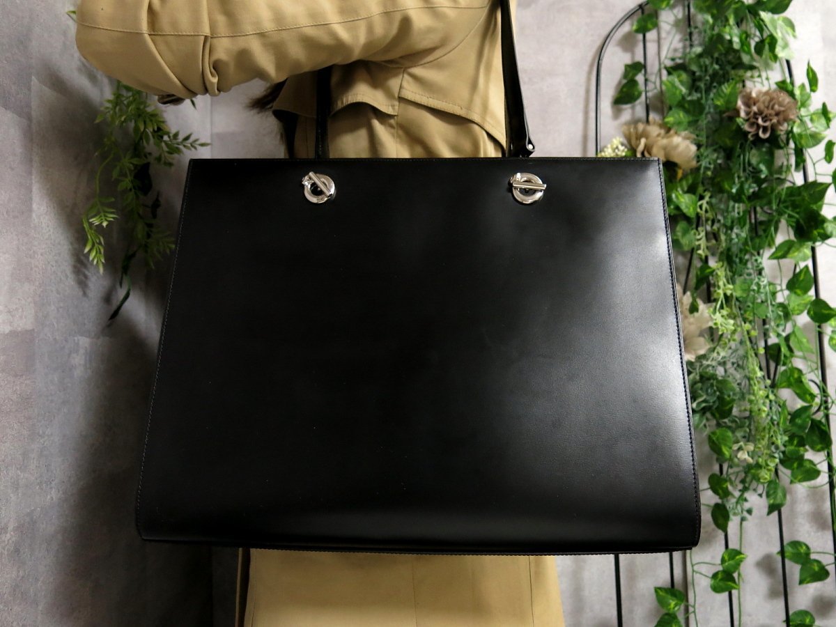 ヤフオク! -カルティエ バッグ トートの中古品・新品・未使用品一覧